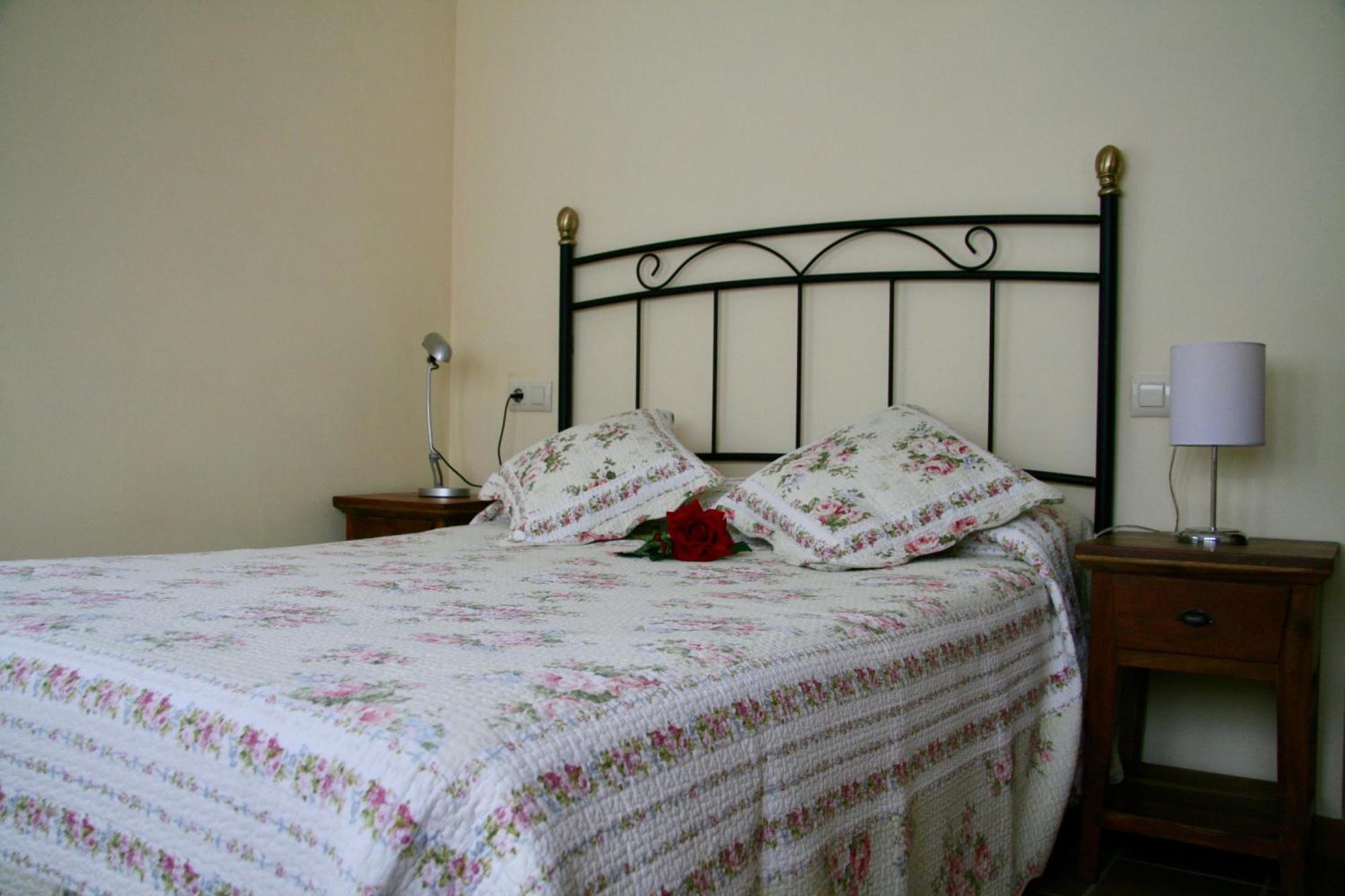 Apartamentos Rurales La Bardenilla Panes Kültér fotó