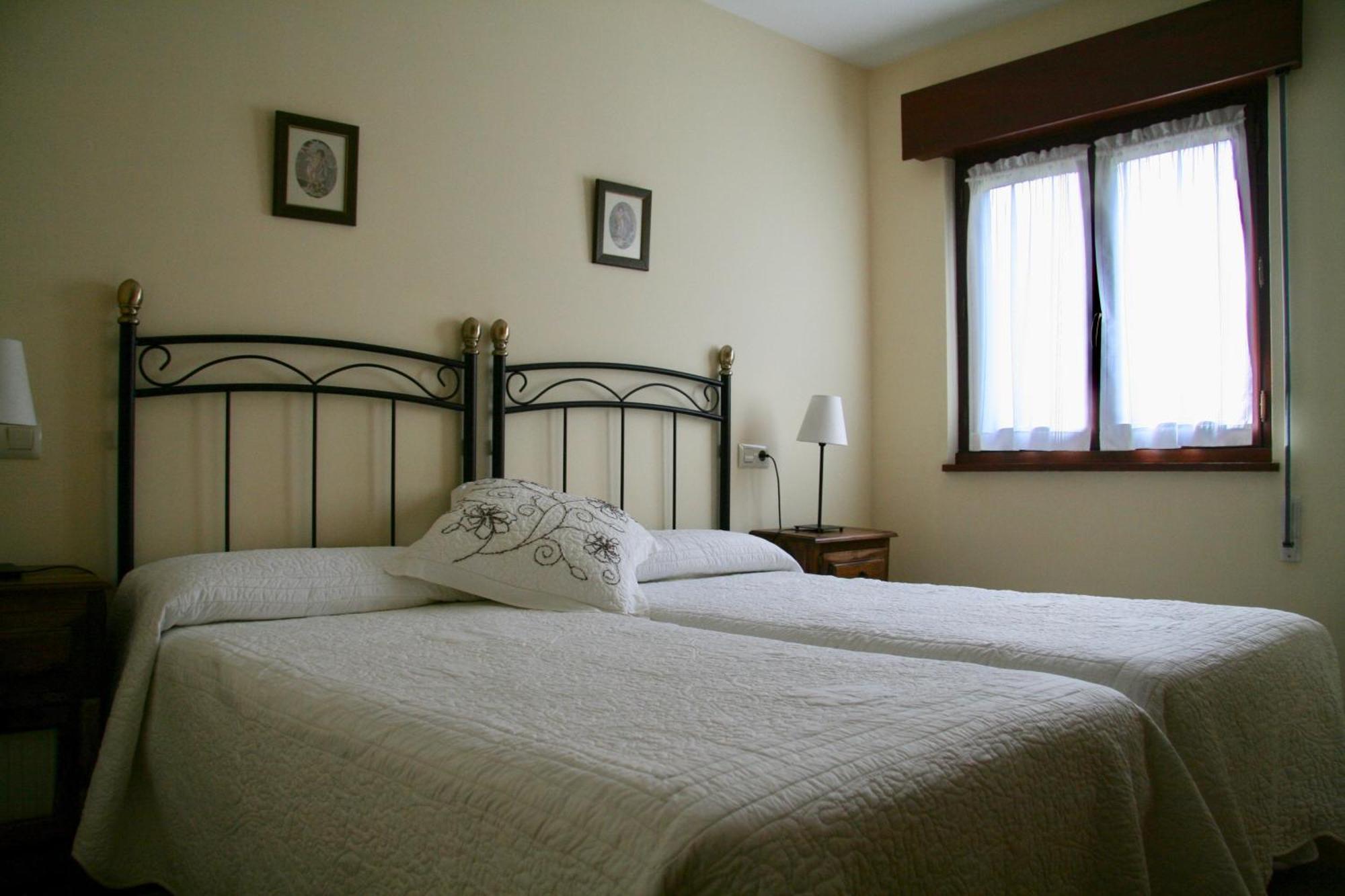 Apartamentos Rurales La Bardenilla Panes Kültér fotó