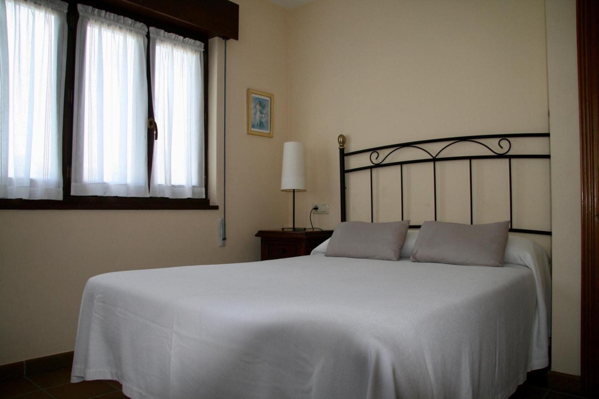 Apartamentos Rurales La Bardenilla Panes Kültér fotó